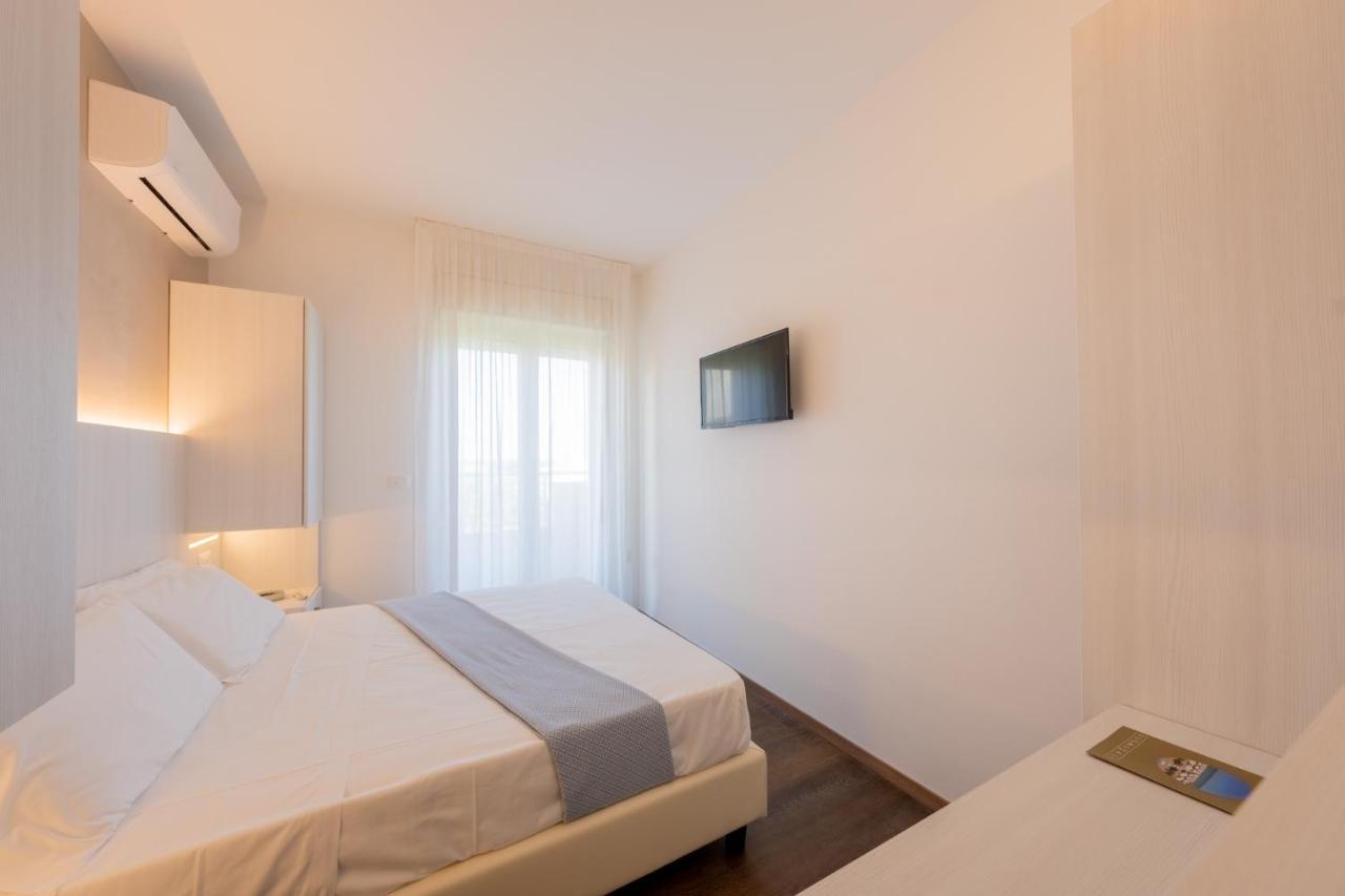 Hotel Corfù Pineto Extérieur photo